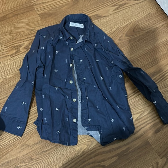 Zara blue button down - Picture 1 of 3